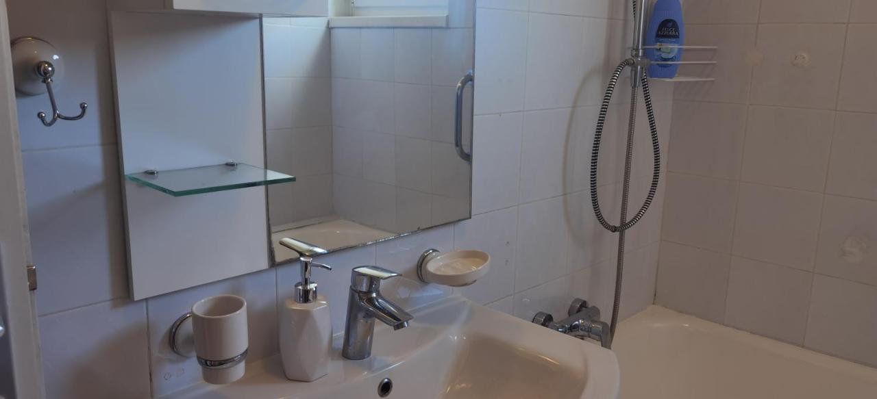 Dlx Apartman Adriatics Херцег Нови Екстериор снимка
