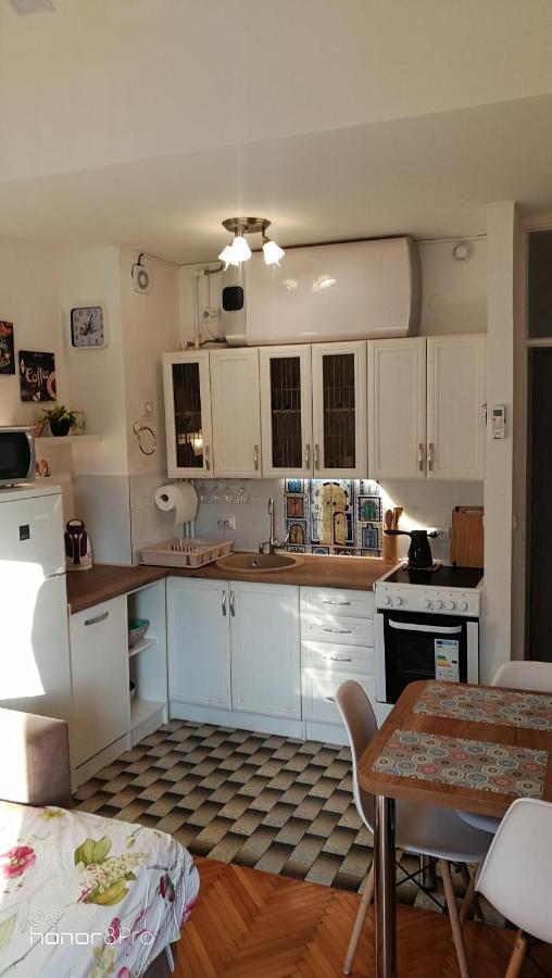 Dlx Apartman Adriatics Херцег Нови Екстериор снимка